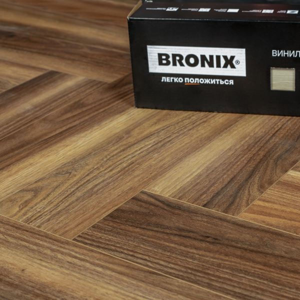 Bronix Kvarr Herringbone Дуб Walnut кварц-виниловый пол замковый (SPC floor)